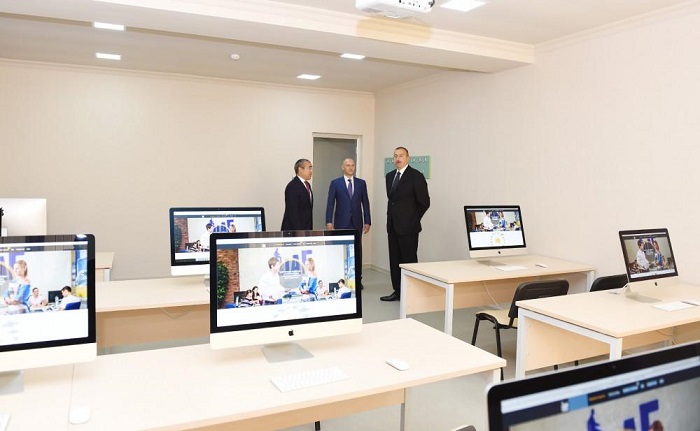 Ilham Aliyev visits IT STEP Academy in Baku 